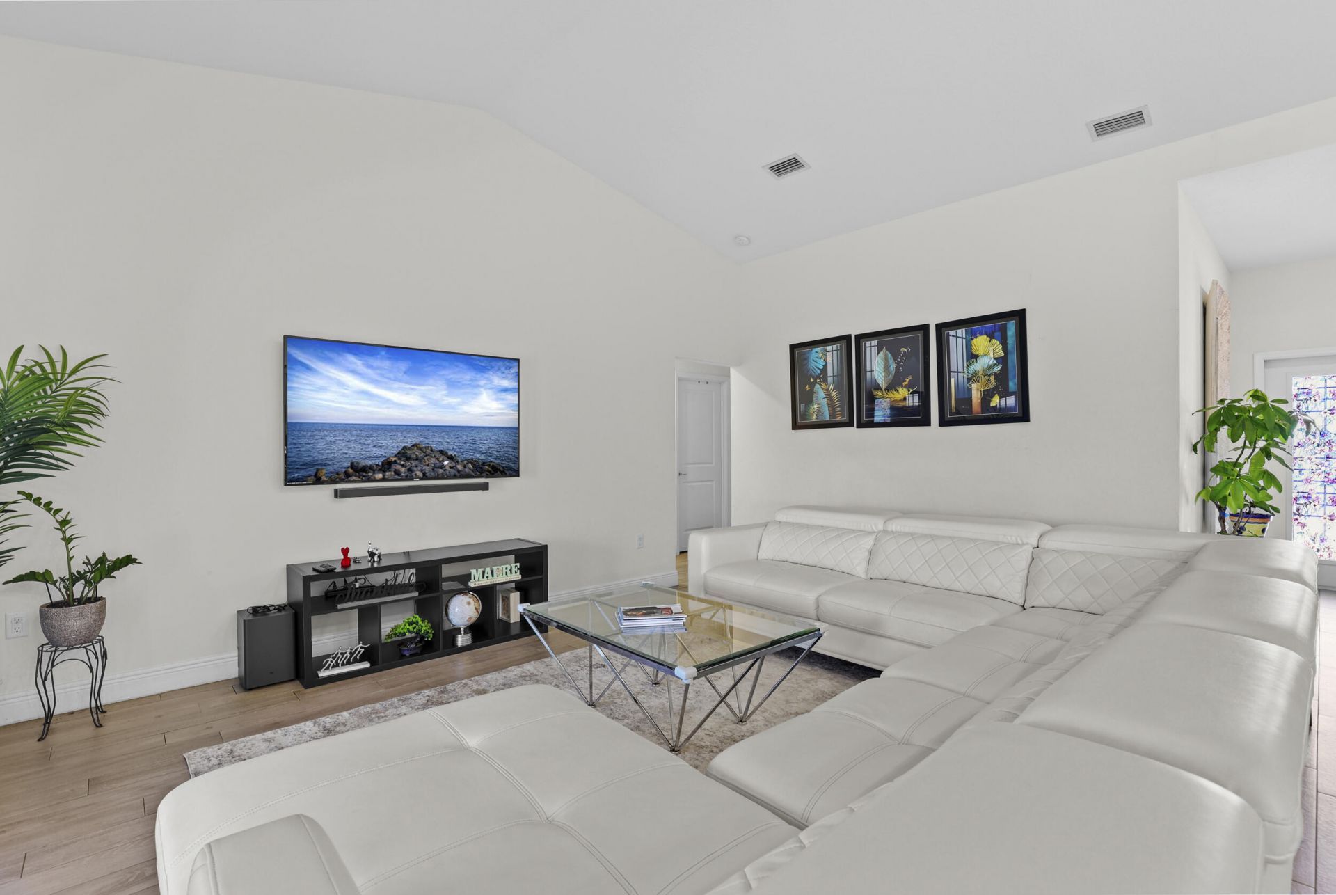 1049 SW Paar Drive, Port Saint Lucie, FL 34953 Photo