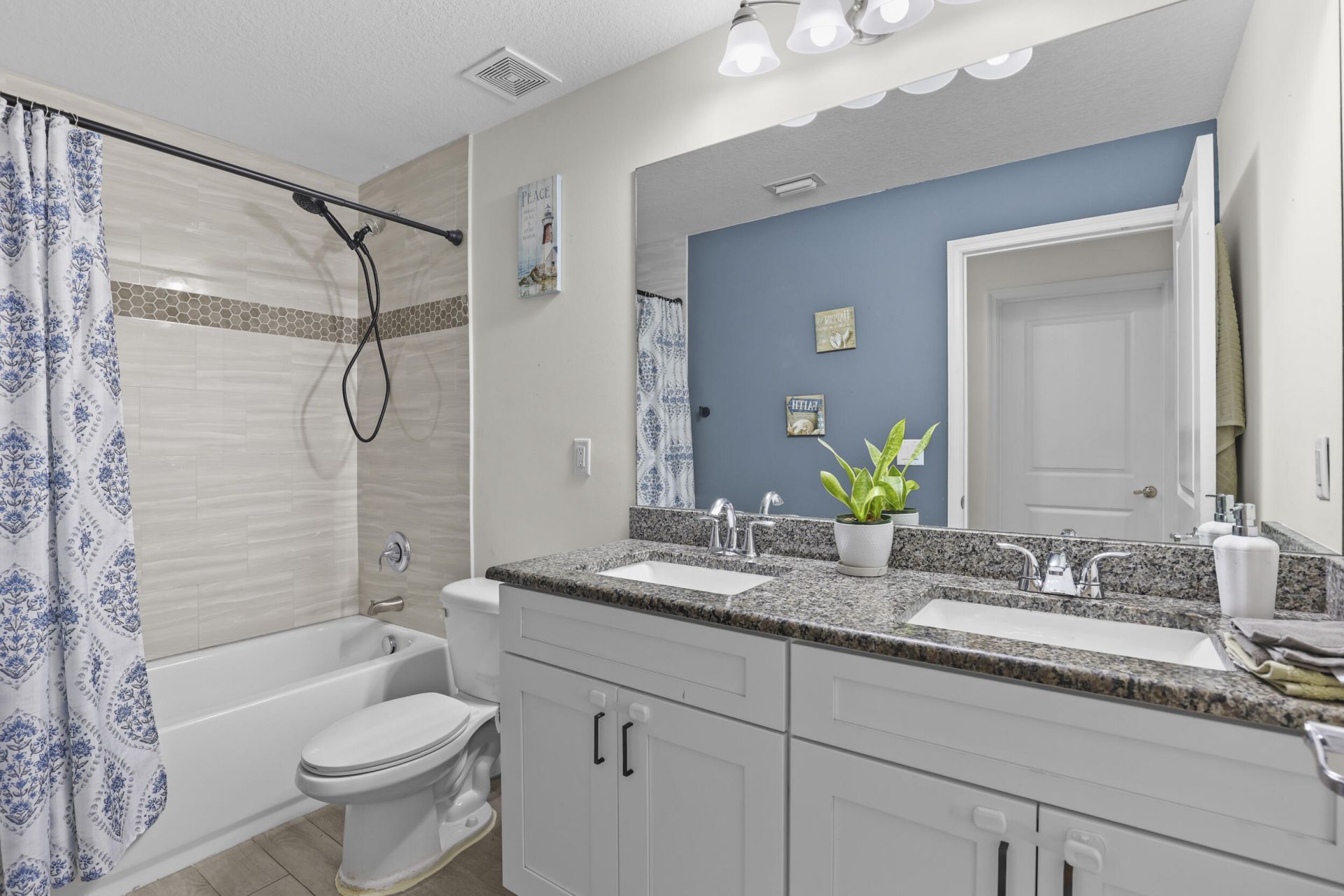 1049 SW Paar Drive, Port Saint Lucie, FL 34953 Photo