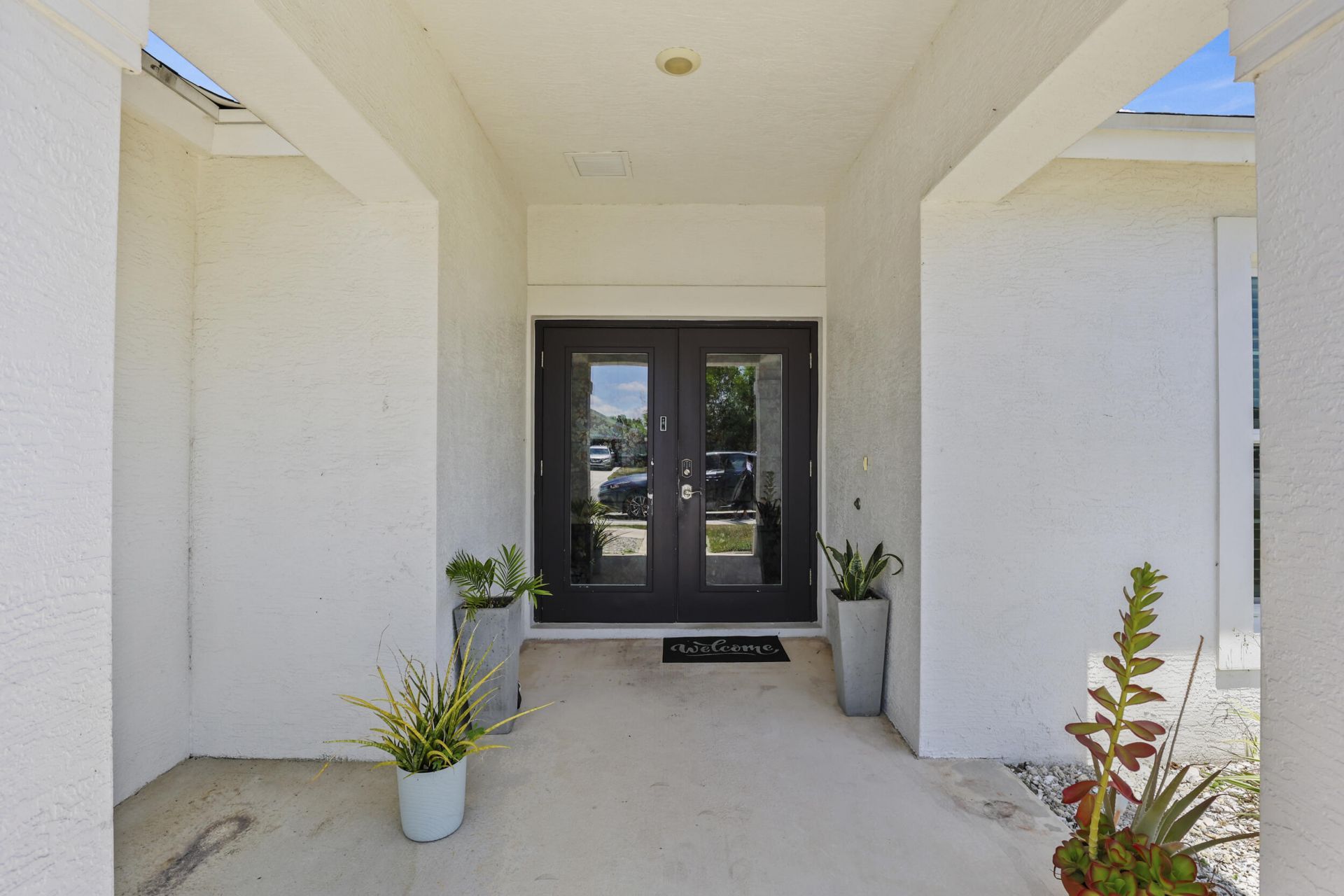 1049 SW Paar Drive, Port Saint Lucie, FL 34953 Photo