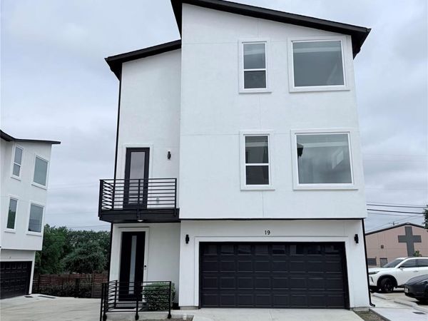 1417 Kramer LN , Unit 19, Austin, TX 78758