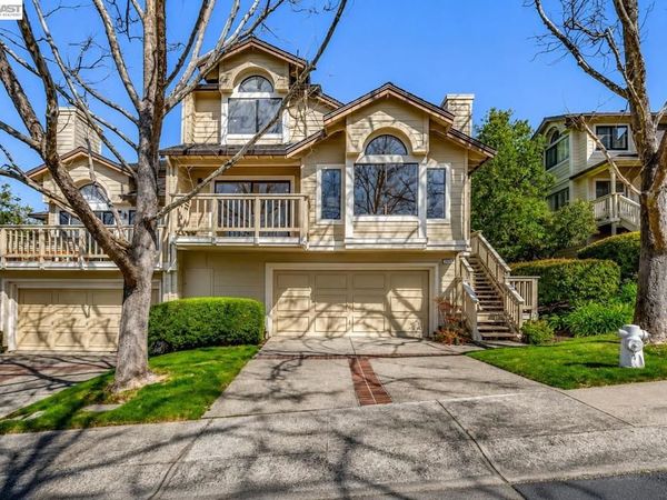 1934 Beacon Ridge Ct, Walnut Creek, CA 94597