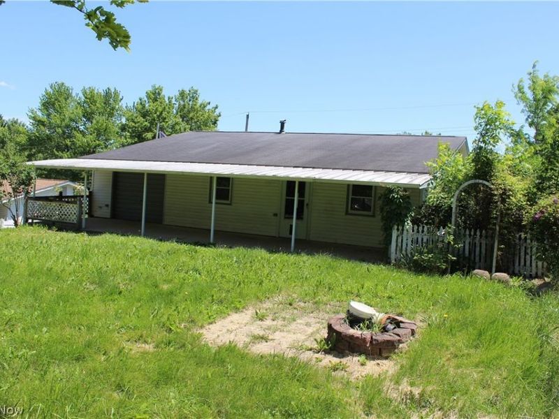 649 Standish Street NW, Massillon, OH 44647 Photo 12