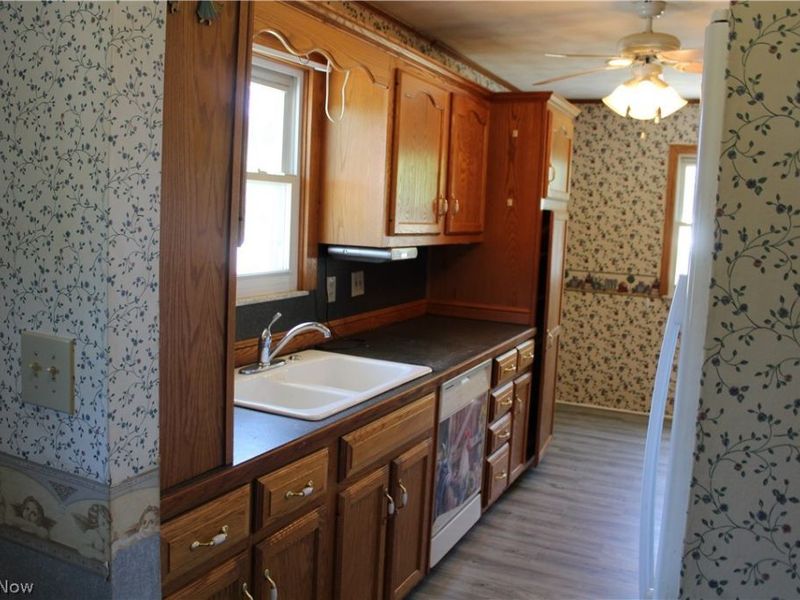 649 Standish Street NW, Massillon, OH 44647 Photo 20