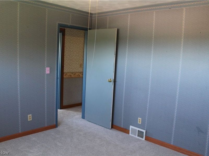649 Standish Street NW, Massillon, OH 44647 Photo 35