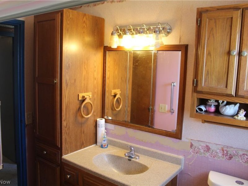 649 Standish Street NW, Massillon, OH 44647 Photo 40