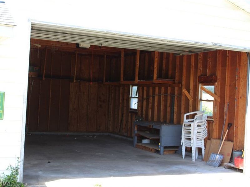 649 Standish Street NW, Massillon, OH 44647 Photo 7