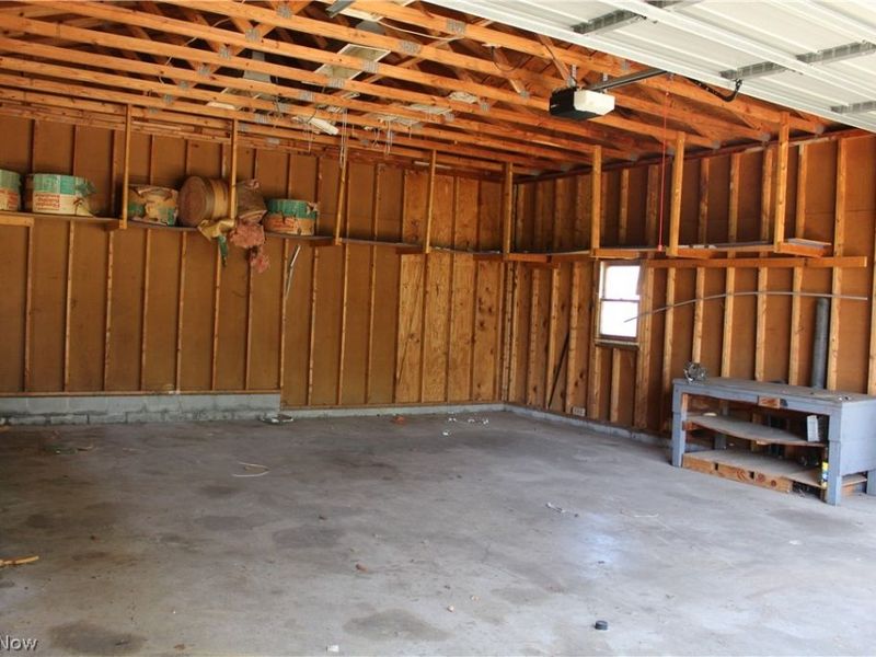 649 Standish Street NW, Massillon, OH 44647 Photo 9