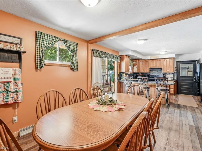 6127 Columbus Road NE, Louisville, OH 44641 Photo 15