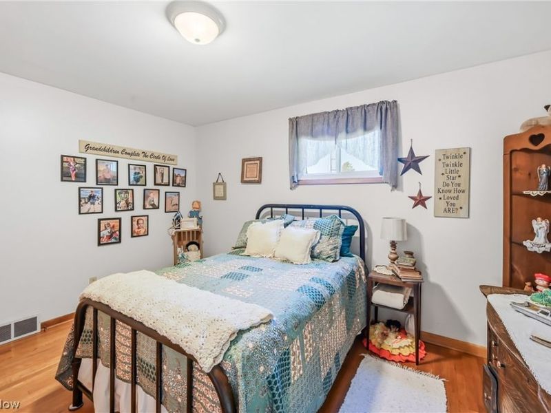 6127 Columbus Road NE, Louisville, OH 44641 Photo 24