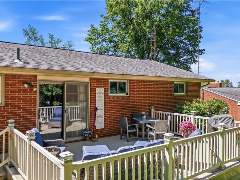 6127 Columbus Road NE, Louisville, OH 44641 Photo 35