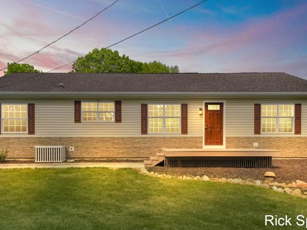 3321 Babylon Road, Allegan, MI 49010