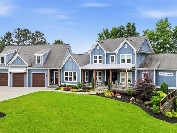 170 Farm Gate Drive , Woodstock, GA 30188