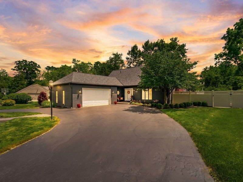 3417 Woodview Place, Columbus, OH 43220 Photo 14