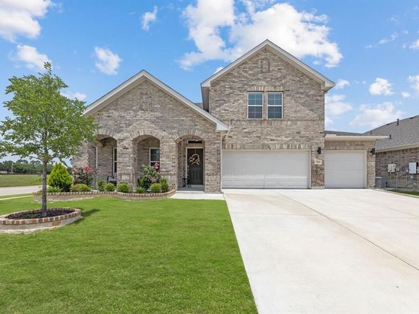 722 Cari Lane, Forney, TX 75126