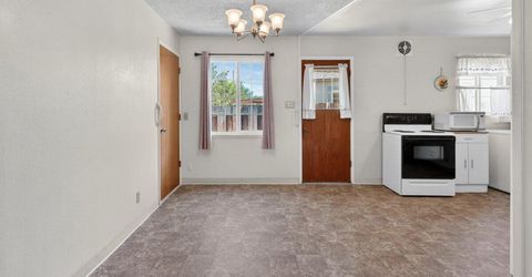 7 E I Street, Sparks, NV 89431 Photo