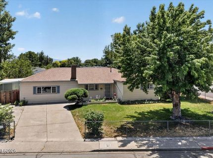 7 E I Street, Sparks, NV 89431 Photo