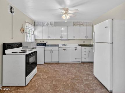 7 E I Street, Sparks, NV 89431 Photo