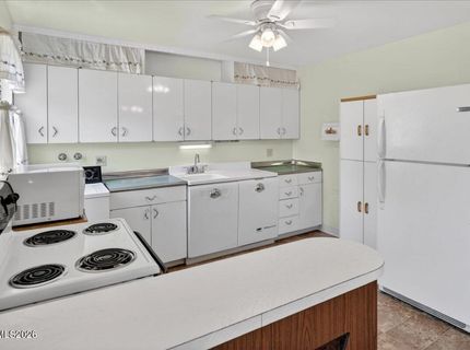 7 E I Street, Sparks, NV 89431 Photo