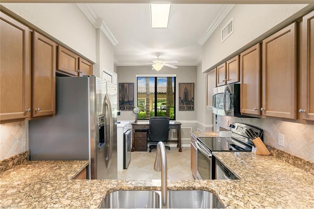 9735 Acqua Ct, Unit 615, Naples, FL 34113 Photo