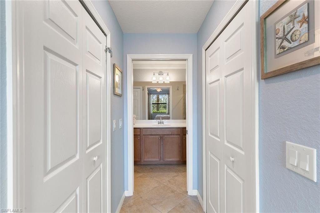 9735 Acqua Ct, Unit 615, Naples, FL 34113 Photo
