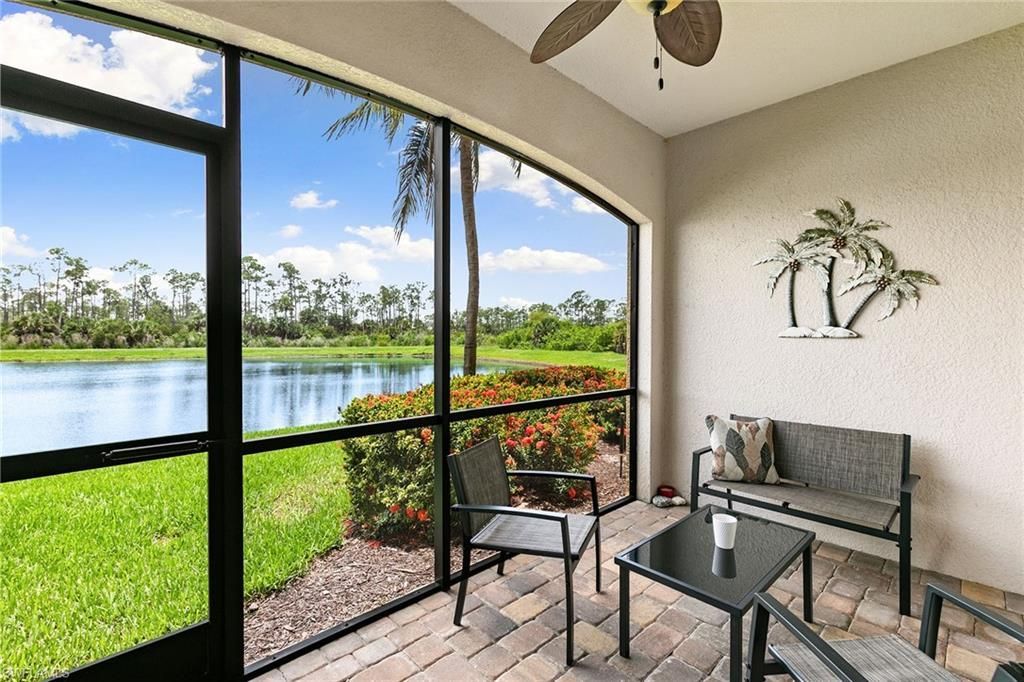 9735 Acqua Ct, Unit 615, Naples, FL 34113 Photo