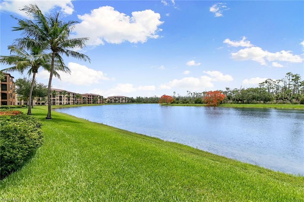 9735 Acqua Ct, Unit 615, Naples, FL 34113 Photo
