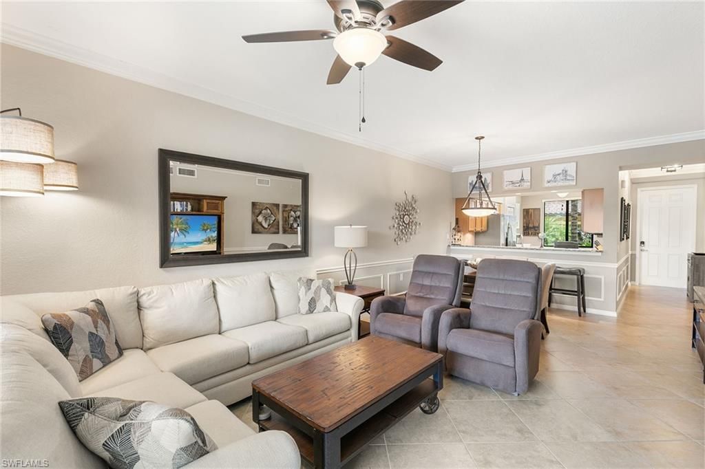 9735 Acqua Ct, Unit 615, Naples, FL 34113 Photo