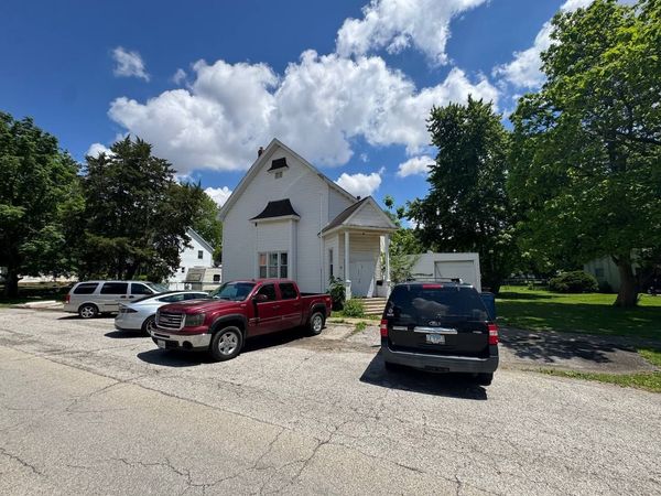 310 N MINIER Avenue, Minier, IL 61759