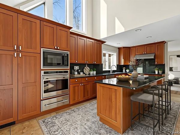 27 Ravine Road , Miller Place, NY 11764