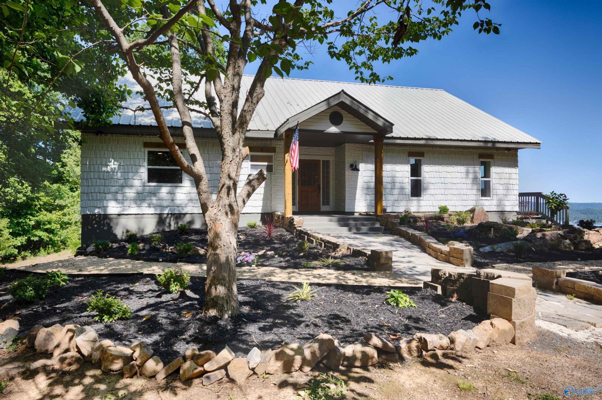 113 Mccorkle Mountain Road, Scottsboro, AL 35769 Main Photo