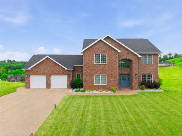 369 Durst Rd , North Huntingdon, PA 15642