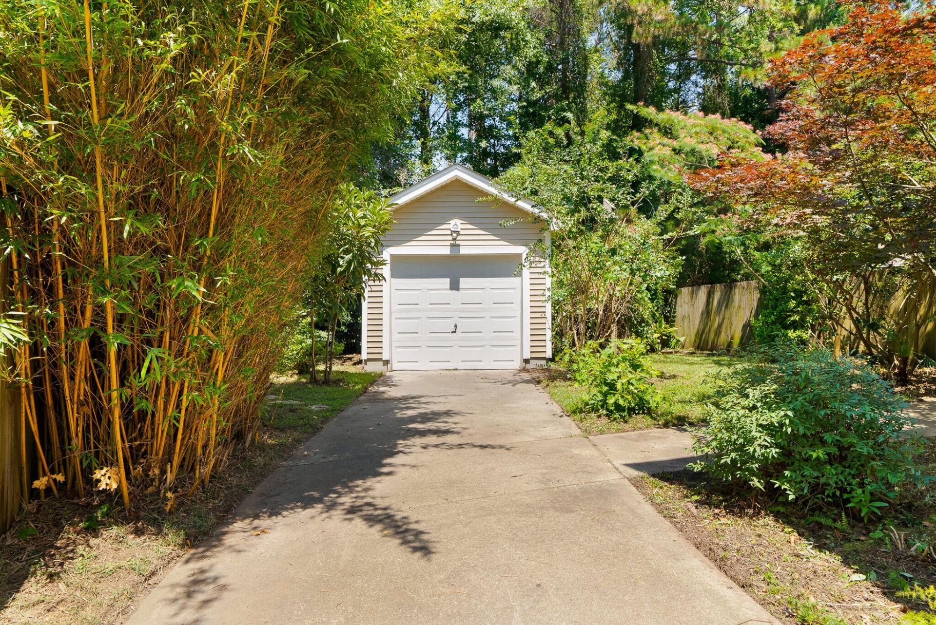 1172 Landau Lane Photo 28