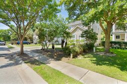 1172 Landau Lane photo 4