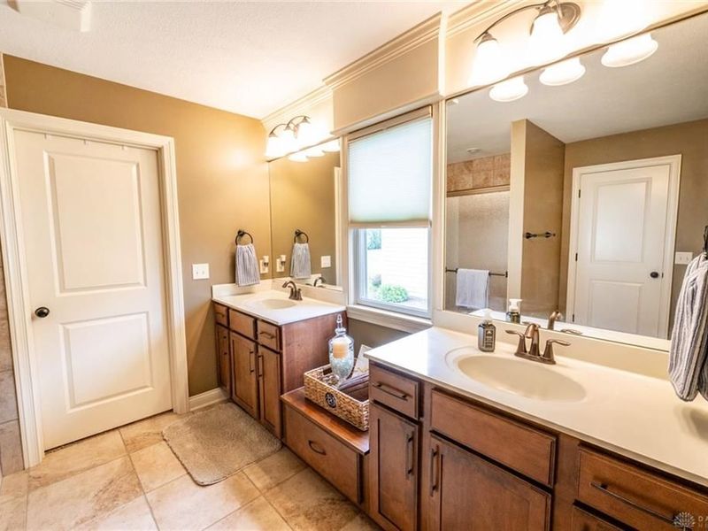 1250 Daylily Way, Tipp City, OH 45373 Photo 17