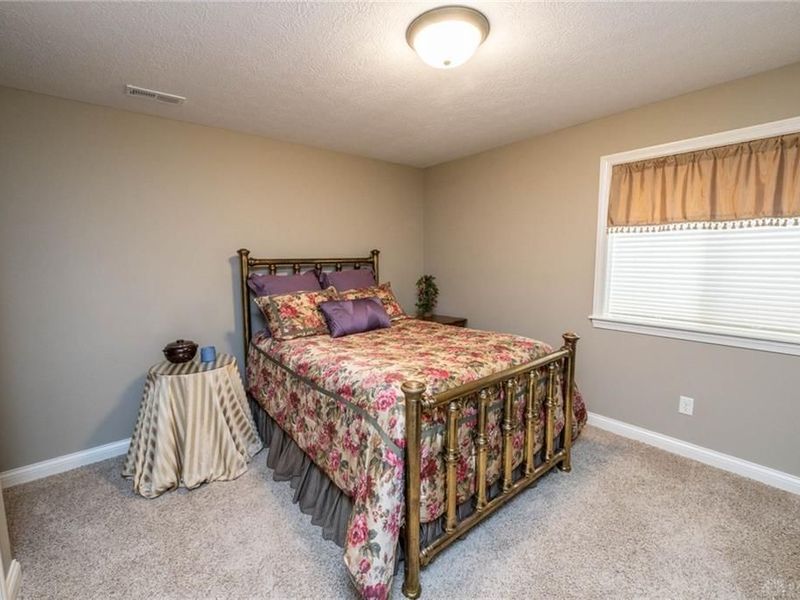 1250 Daylily Way, Tipp City, OH 45373 Photo 43
