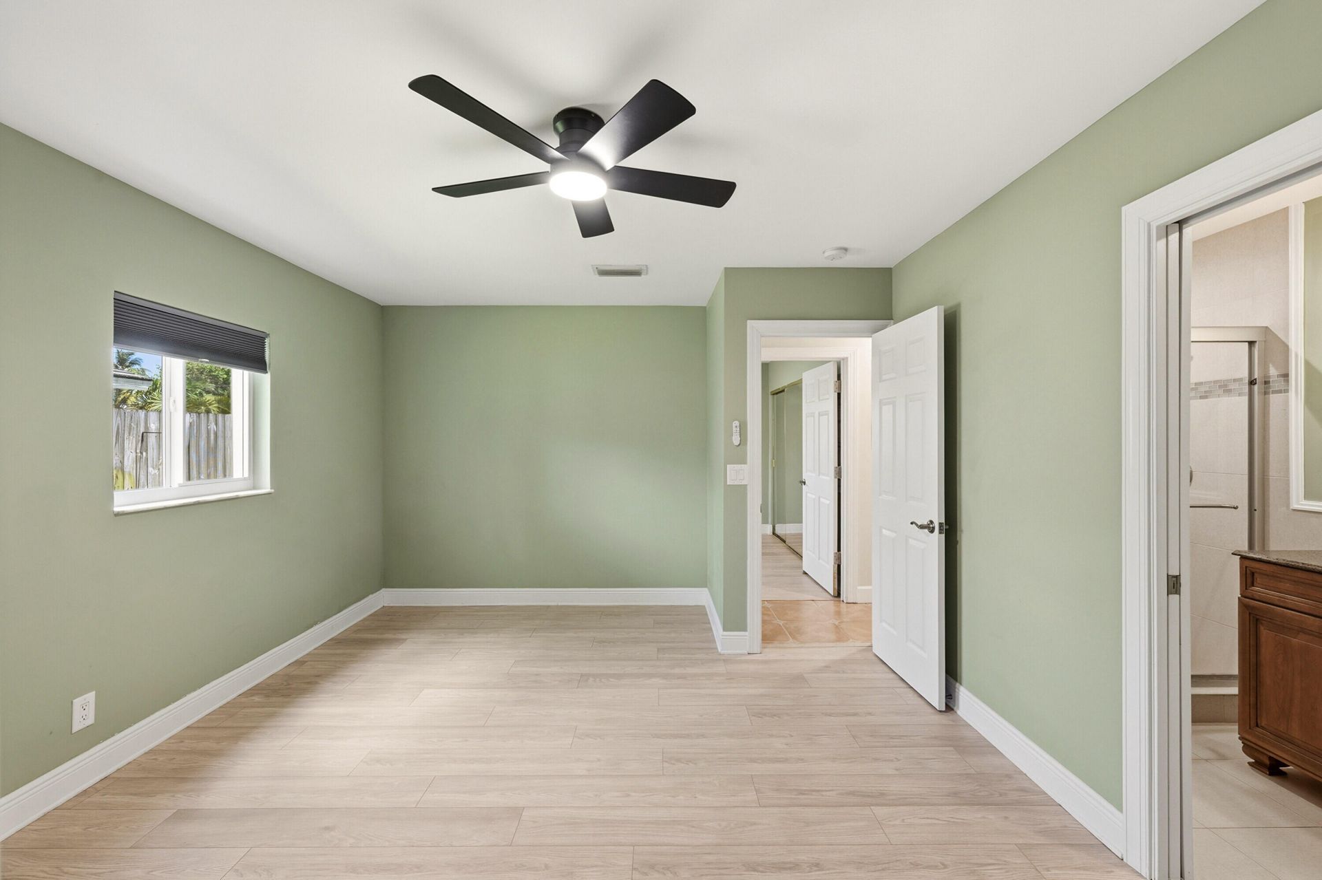 2811 NE 16th Street, Pompano Beach, FL 33062 Photo