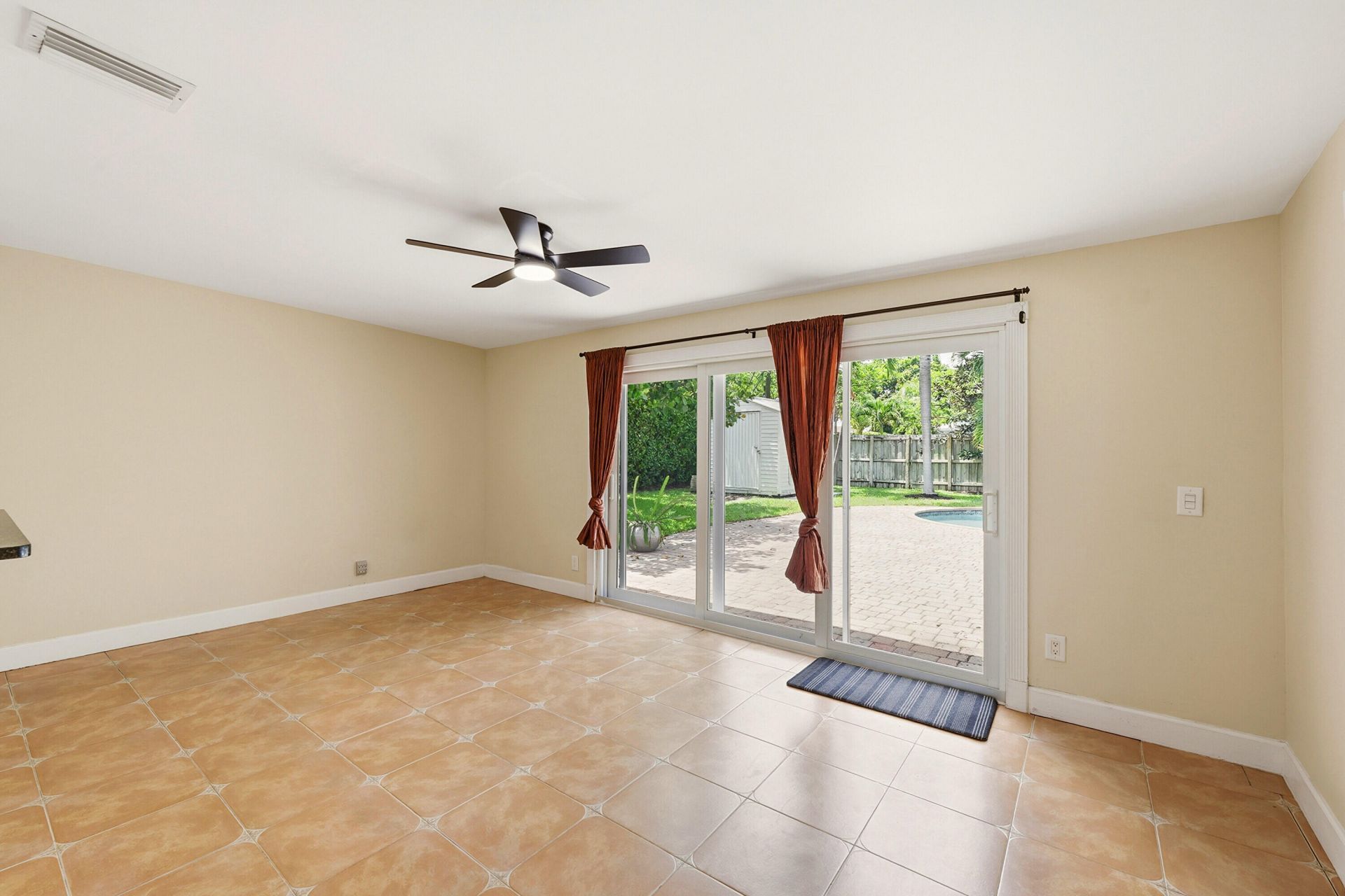 2811 NE 16th Street, Pompano Beach, FL 33062 Photo