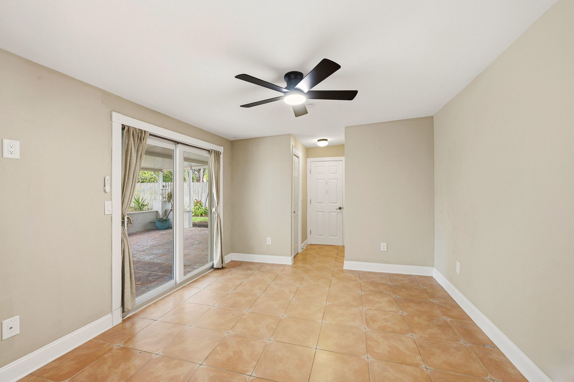 2811 NE 16th Street, Pompano Beach, FL 33062 Photo