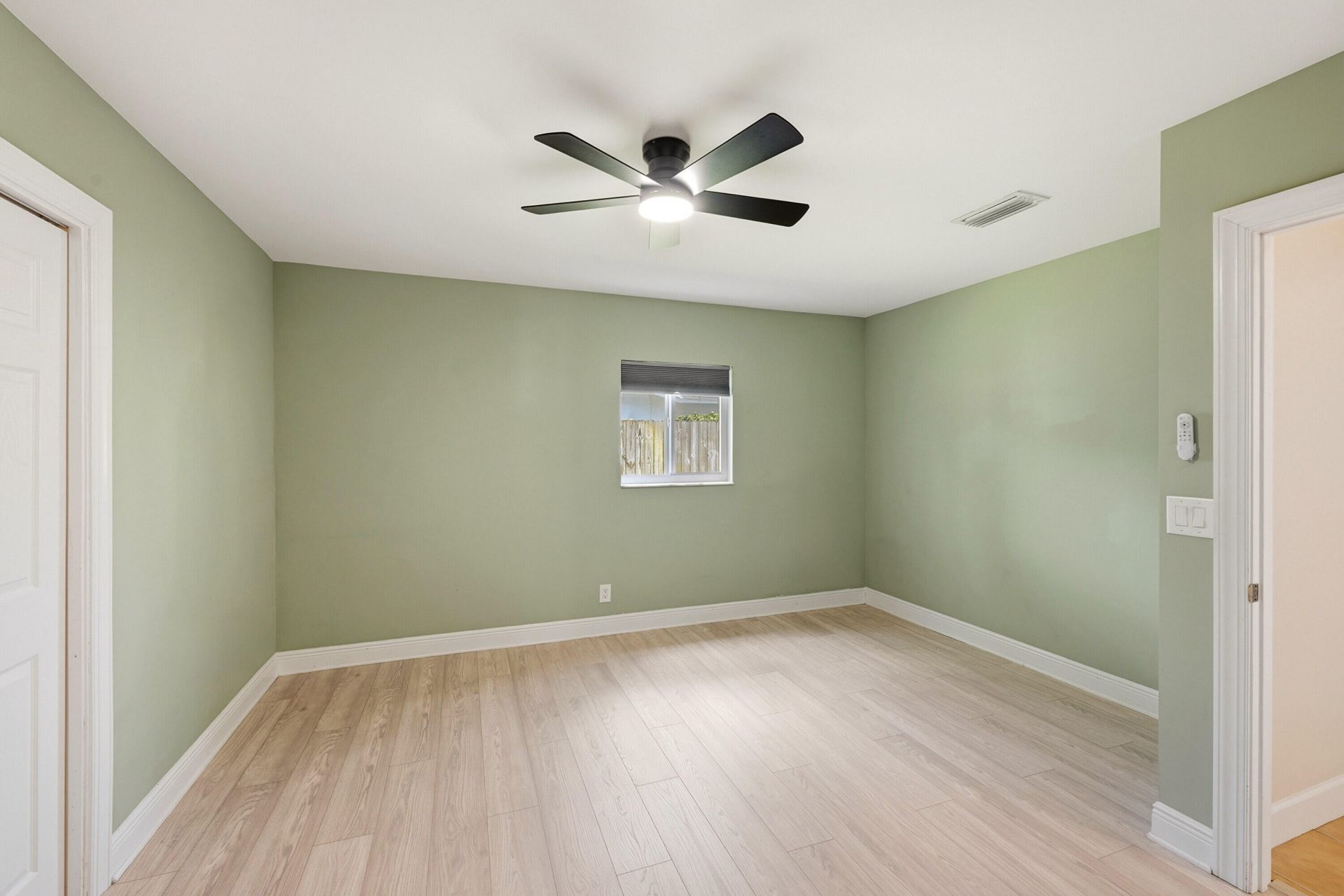 2811 NE 16th Street, Pompano Beach, FL 33062 Photo