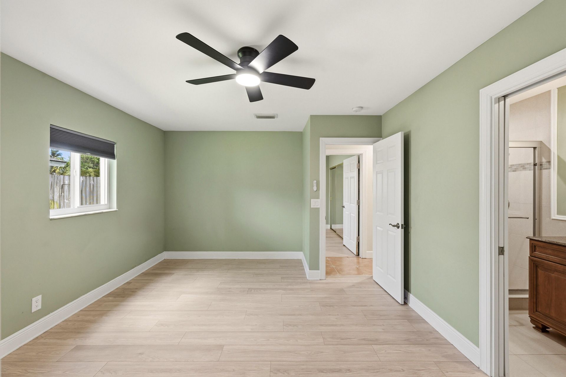 2811 NE 16th Street, Pompano Beach, FL 33062 Photo