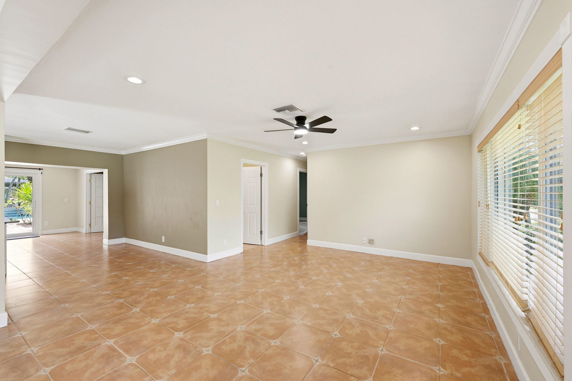 2811 NE 16th Street, Pompano Beach, FL 33062 Photo