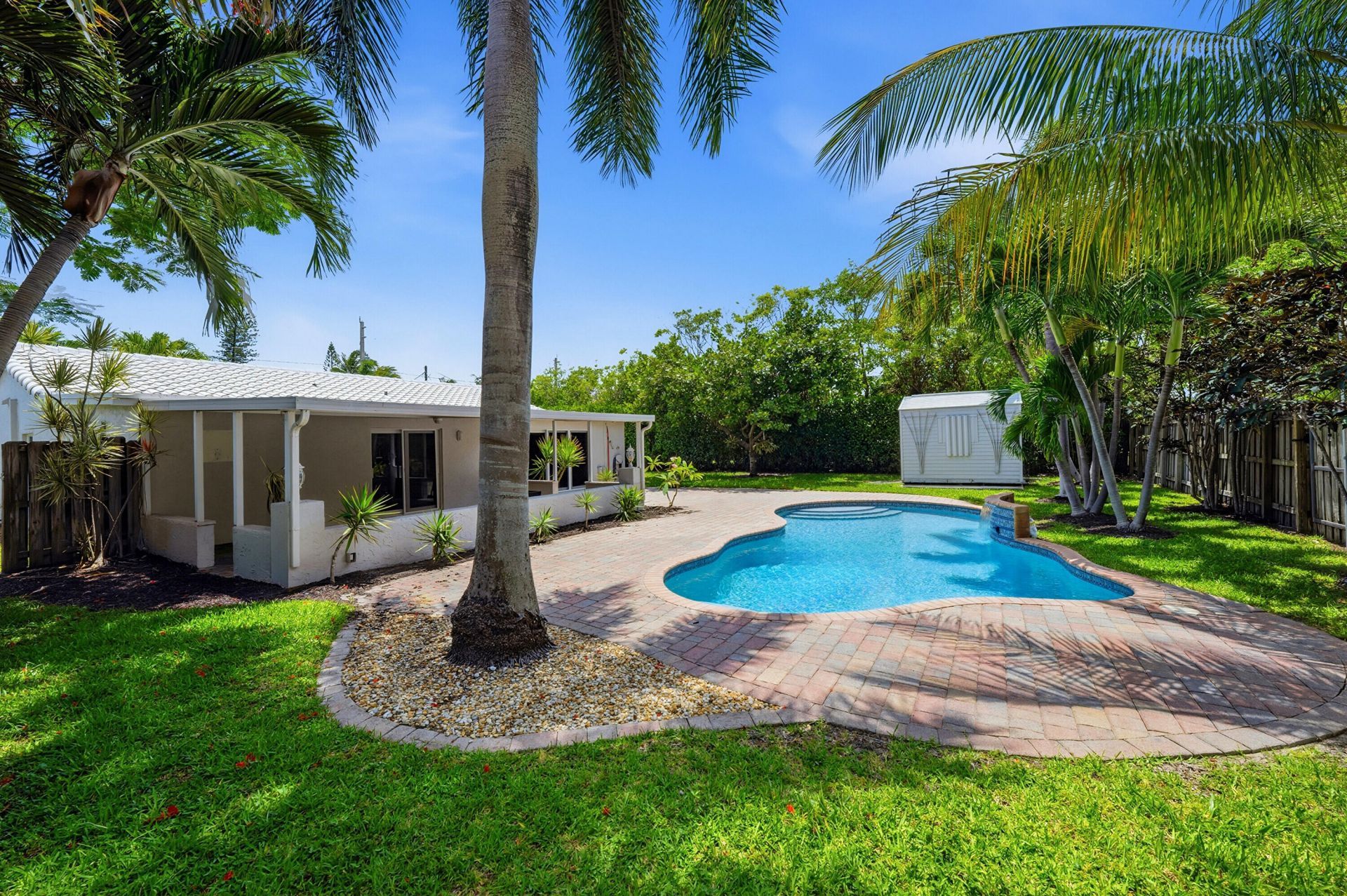 2811 NE 16th Street, Pompano Beach, FL 33062 Photo