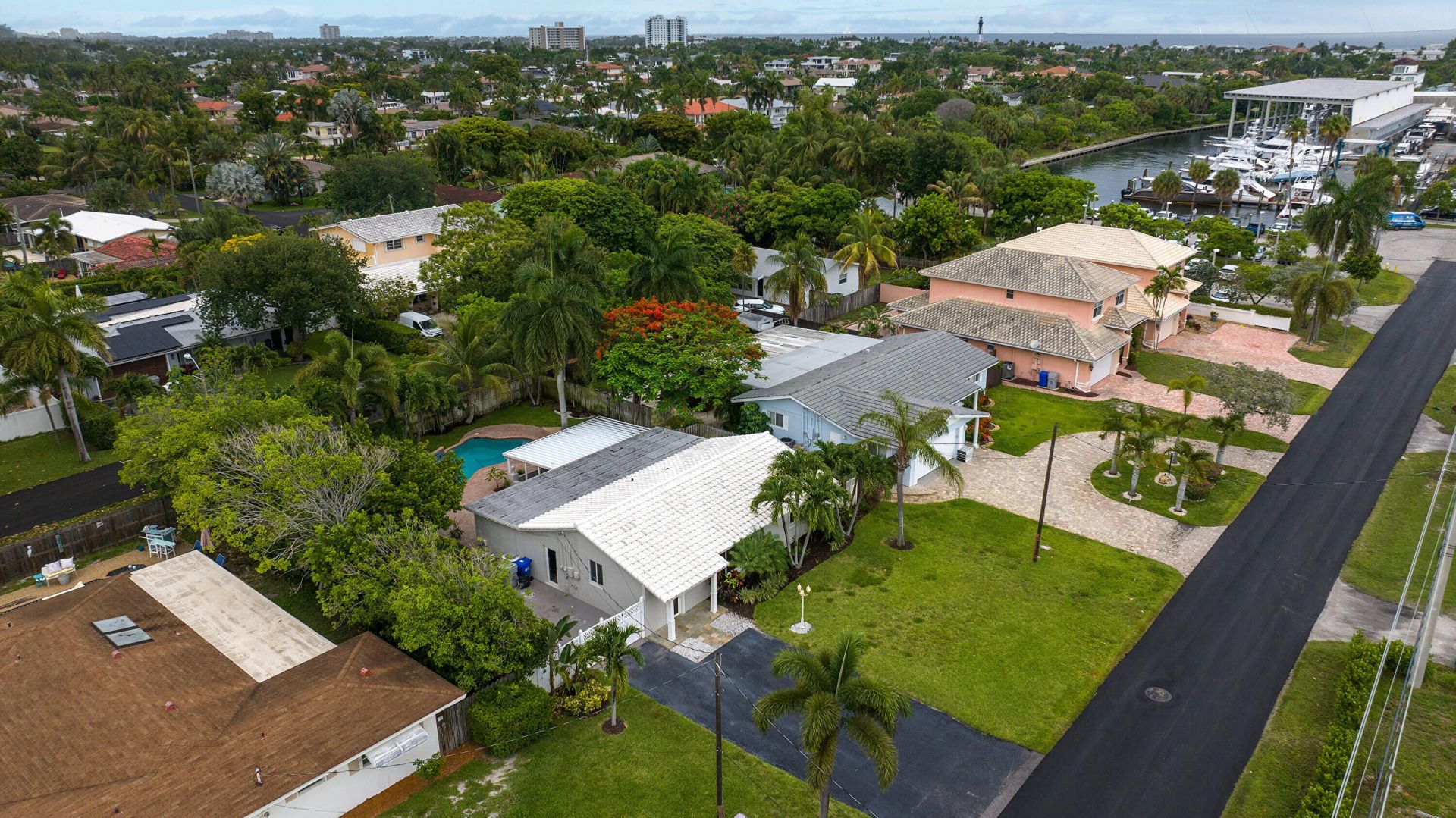 2811 NE 16th Street, Pompano Beach, FL 33062 Photo