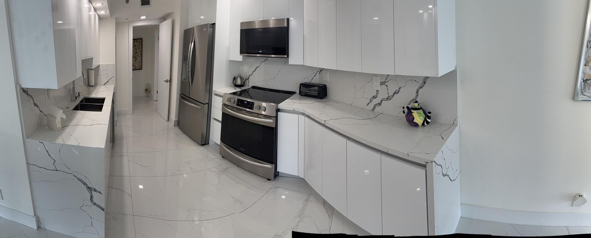 16425 Collins Avenue, Unit 2514, Sunny Isles Beach, FL 33160 Photo