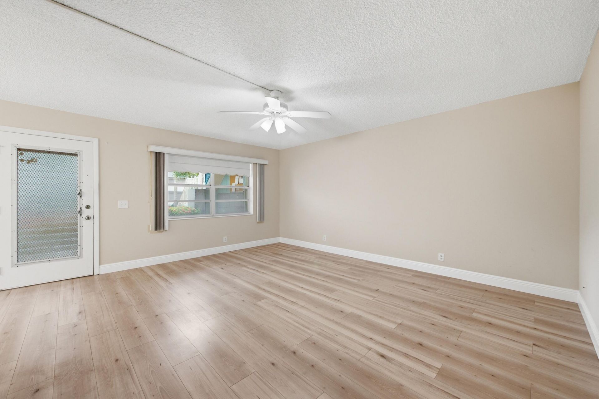 442 Normandy J, Delray Beach, FL 33484 Photo