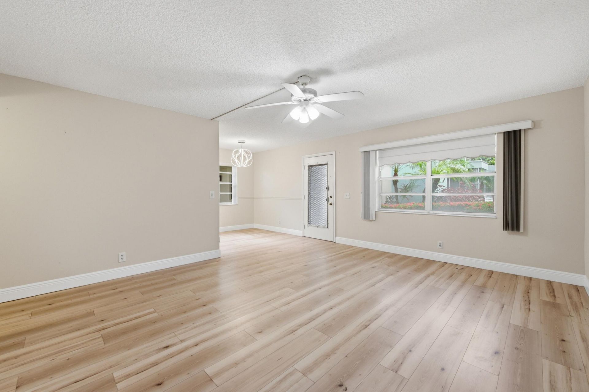 442 Normandy J, Delray Beach, FL 33484 Photo