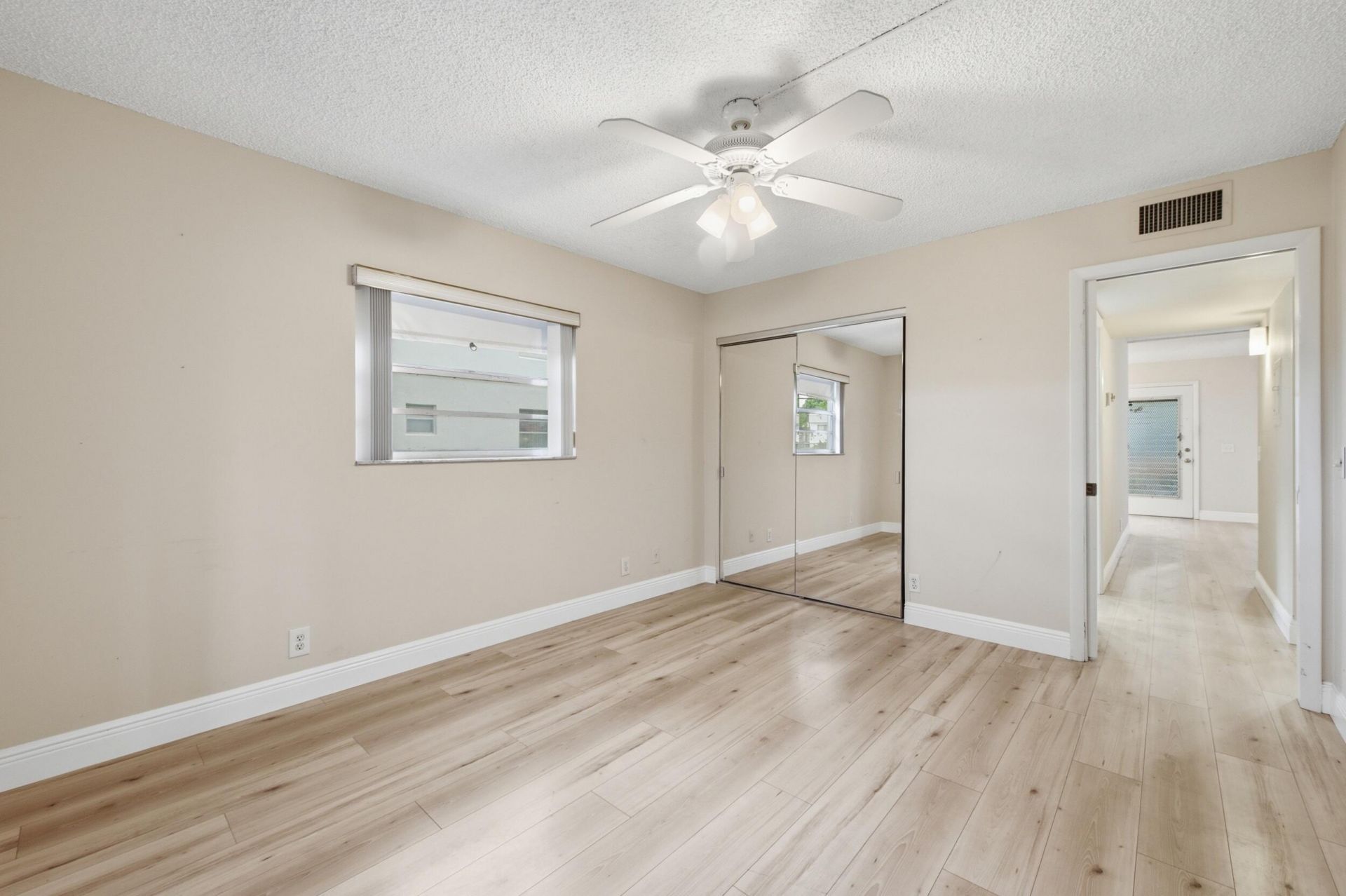 442 Normandy J, Delray Beach, FL 33484 Photo