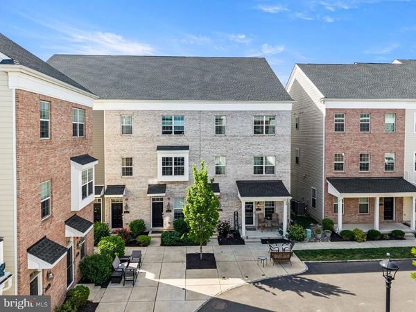 142 B FLEET COURT , BENSALEM, PA 19020