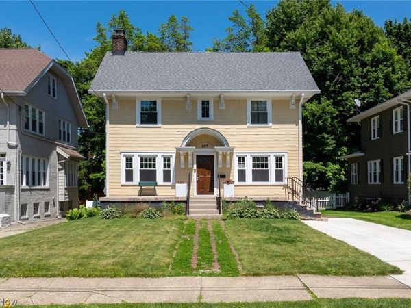 207 Casterton Avenue , Akron, OH 44303