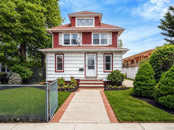 21823 139th Avenue, Springfield Gardens, NY 11413